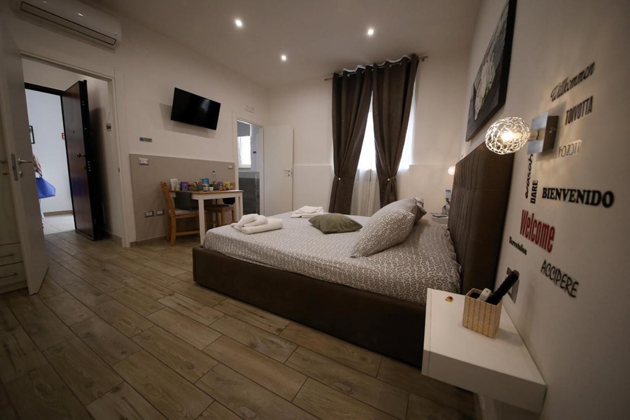 Bed and Breakfast La Piazzetta à Brindisi Extérieur photo